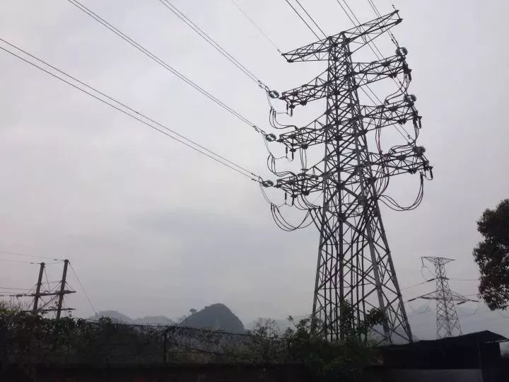 59博论坛网无人机电力巡检监控正在举行电力巡检