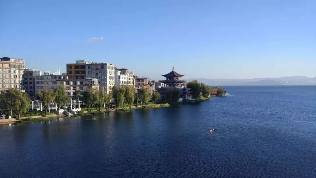 实时监控、所有自动化测试，科学治湖又有了新手段，科技感满满！